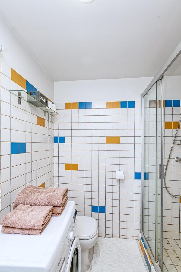 Vienibas Studio Jūrkalne Buitenkant foto